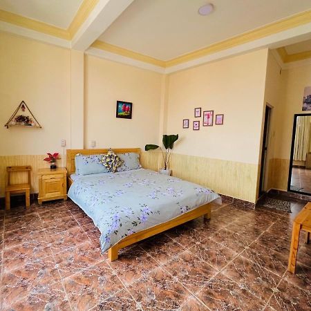 Hostel Nu Cuoi Xinh Đà Lạt Exterior foto