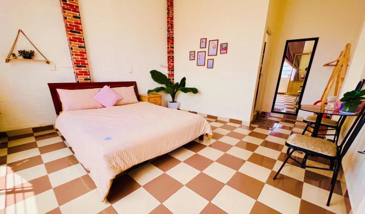 Hostel Nu Cuoi Xinh Đà Lạt Exterior foto